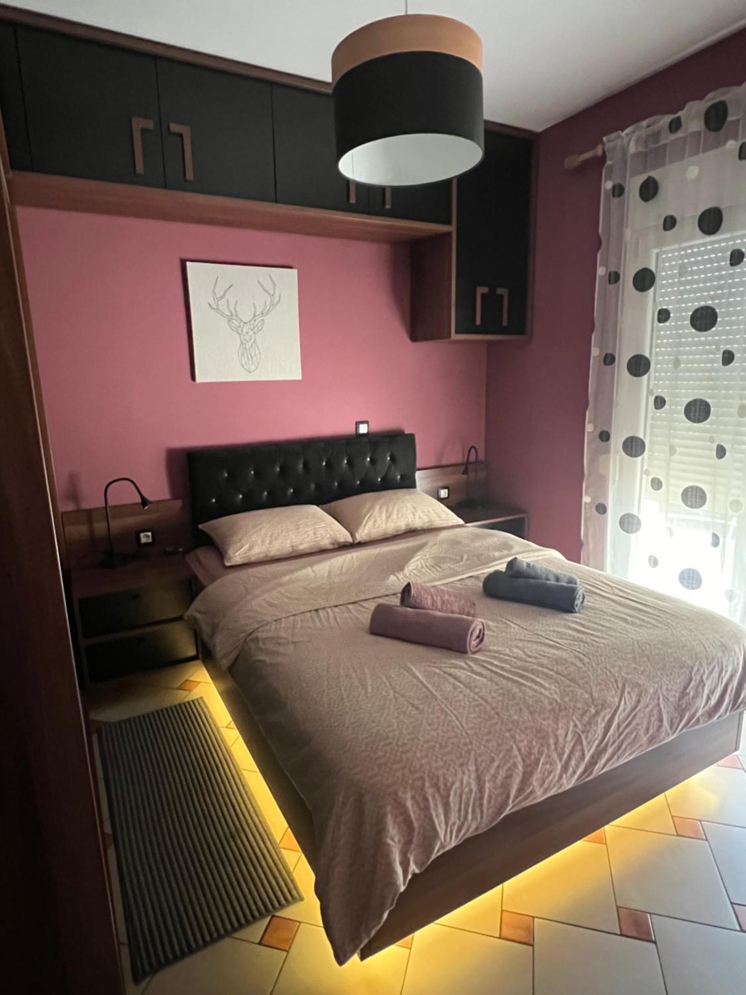 Apartament Happy Colors House Ksanti Zewnętrze zdjęcie