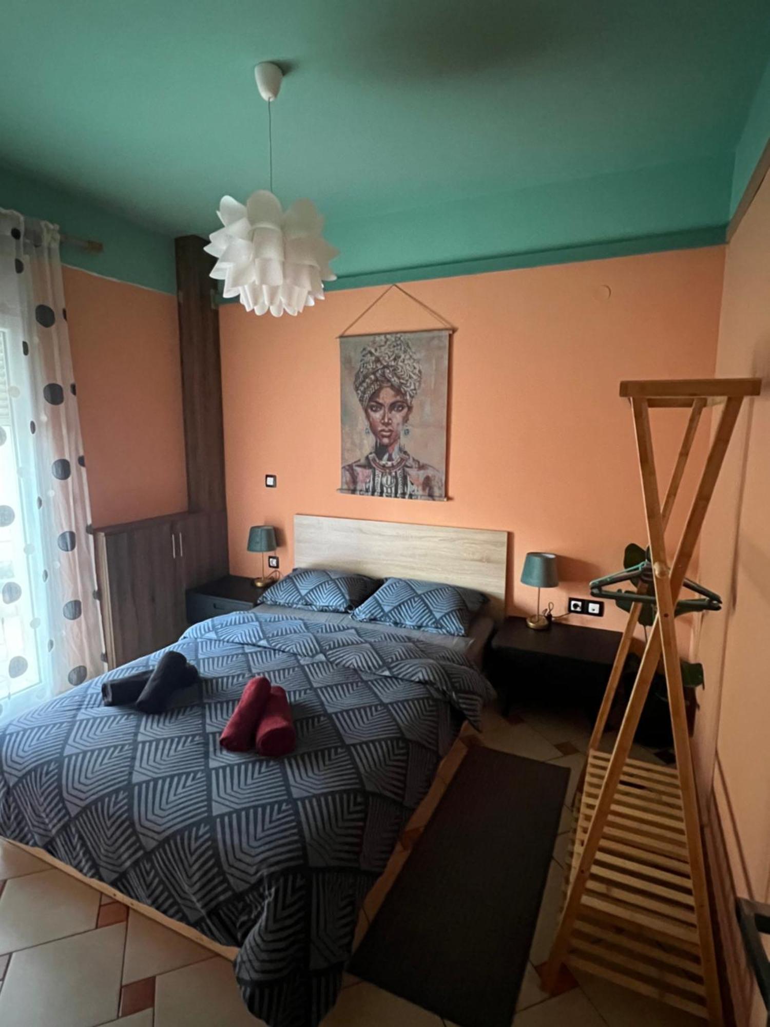 Apartament Happy Colors House Ksanti Zewnętrze zdjęcie